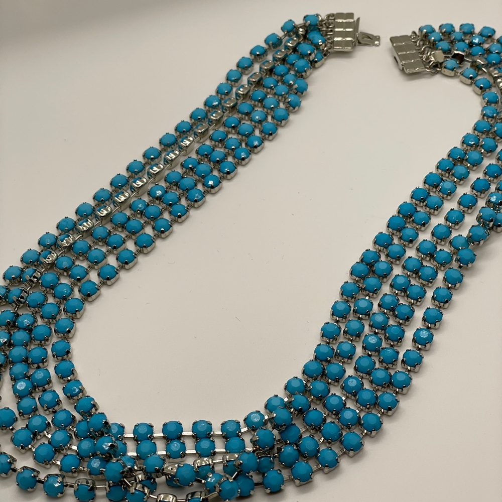 Fun 5 Strand necklace - Picture 5 of 8